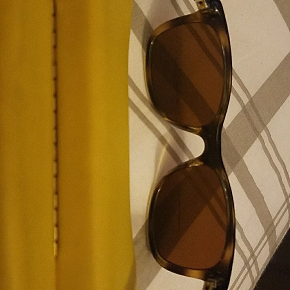 Ladies Ray Ban frames - Picture 2 of 8